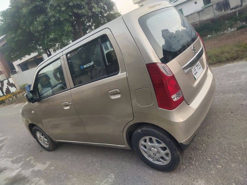 Suzuki Wagon R 2018 4