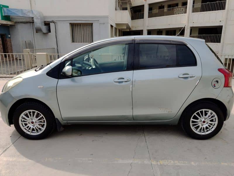 Toyota Vitz 2007 1300cc original 8