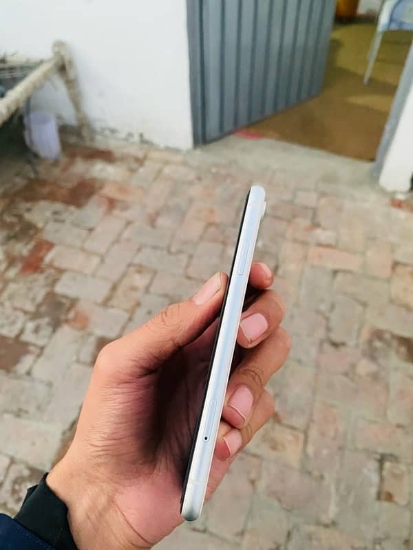 Iphone Xr 0