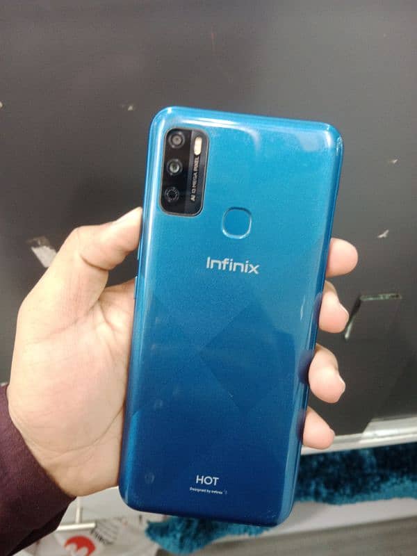 Infinix hot 9 play gb 4/64 with box all ok 0