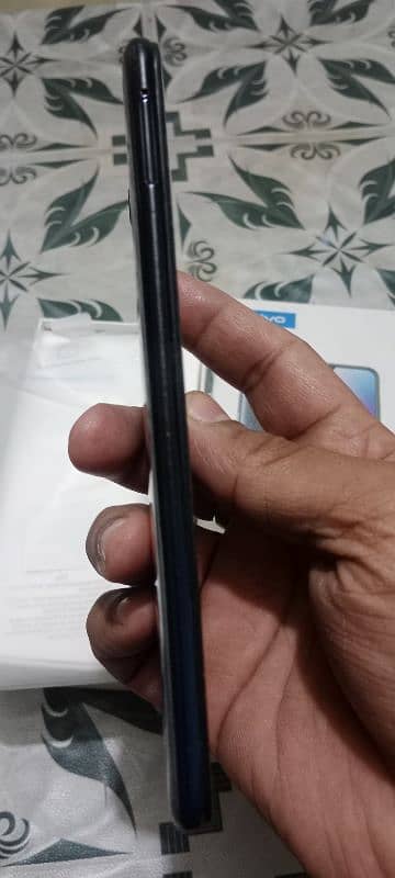 Vivo Y91C 2 GB, 32 GB 4