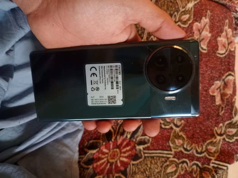 tecno spark 20 pro plus with box and charger 3