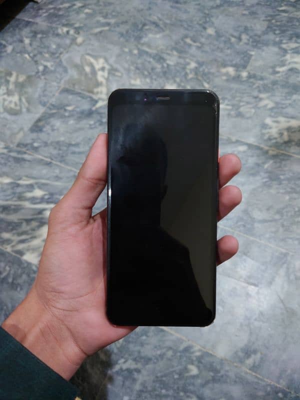 Google pixel 4XL with charger and extra cover 2