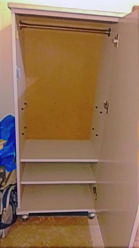 single moveable cupboard for sale 2