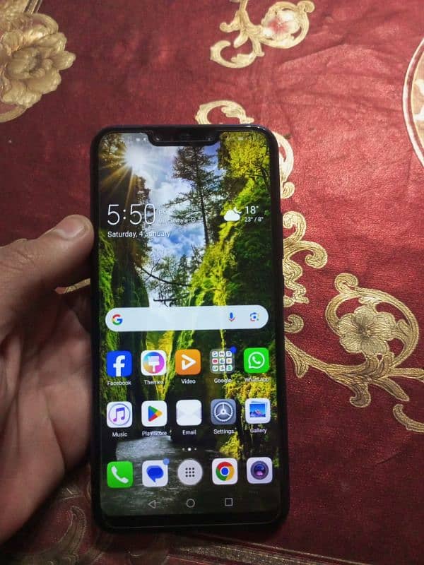 Huawei nova 3i 5