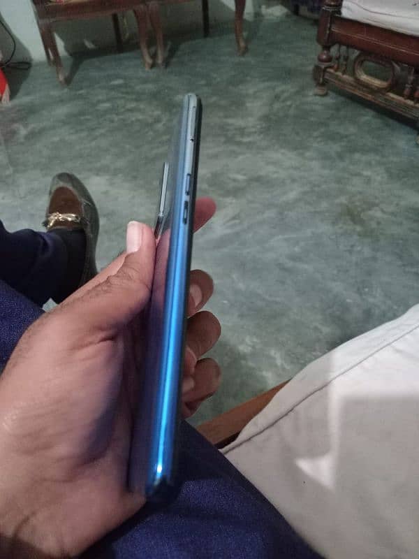 oppo f19 3