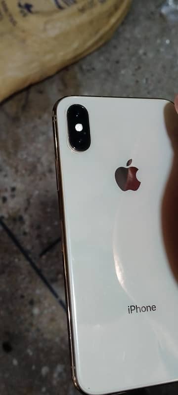 iphone xs 256GB PTA 2