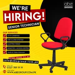 SENIOR TECHNICIAN