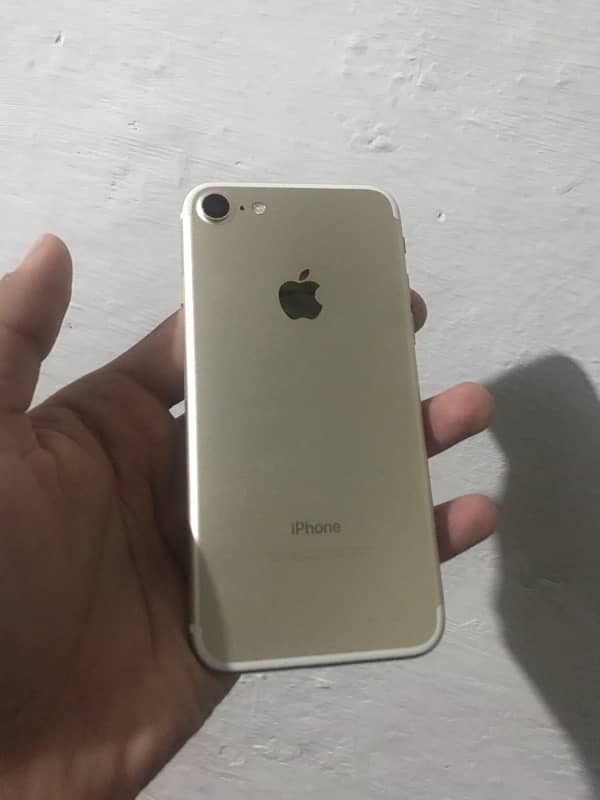 iPhone 7 128GB no pta 2