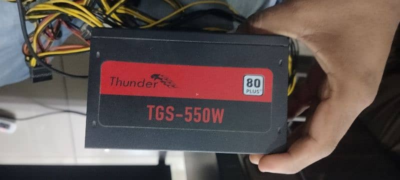 thunder 550watt PSU 0