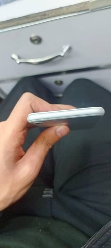 iphone 7 128gb Pta Proved 4