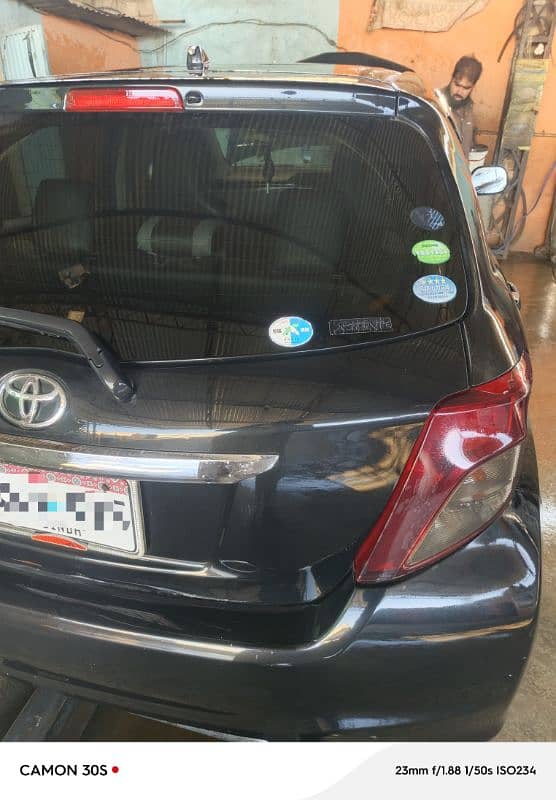 Toyota Vitz 2013/2016 clear 10by10 1