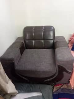 Sofa Set 7 Seater (Urgent Sale)