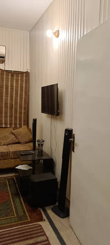 Fully Furnished 1 Bed Apparment 4