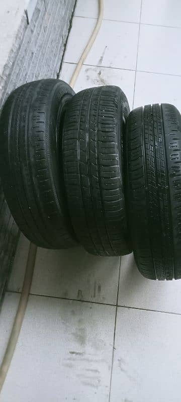 Car tyre 4