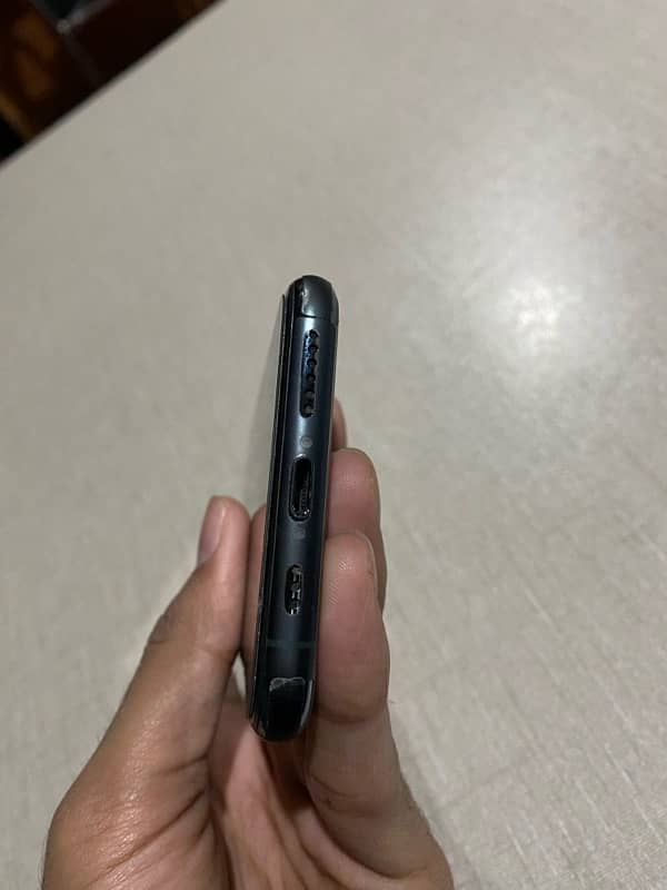 Iphone 11 pro PTA Approved 3