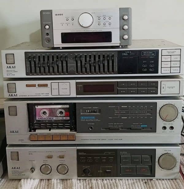 AKAI SOUND SYSTEM, PRE, TUNNER, EQUALIZER, AMPLIFIER, TURNTABLE, 5