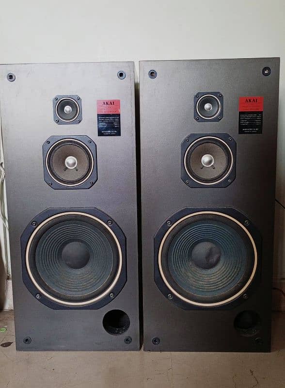 AKAI SOUND SYSTEM, PRE, TUNNER, EQUALIZER, AMPLIFIER, TURNTABLE, 8