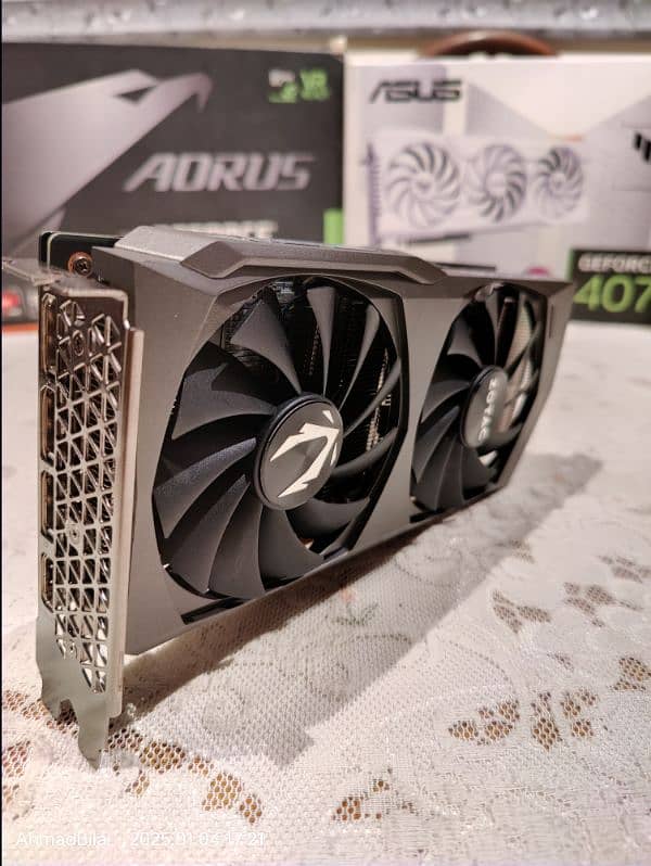 Rtx 3080 nvidia zotac amp holo oc edition 4