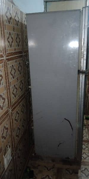 Pel Fridge for sell 1