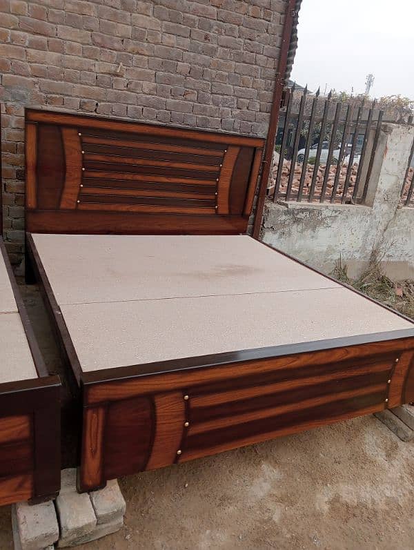 double bed for sale / double bed / king size bed 3