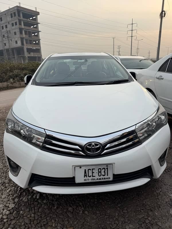 Toyota Altis Grande 2016 1