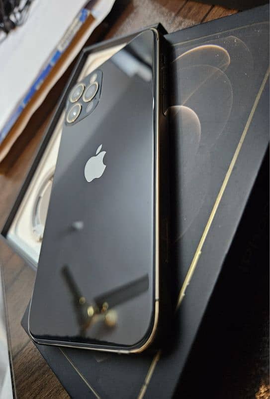 iphone 12 pro gold 5