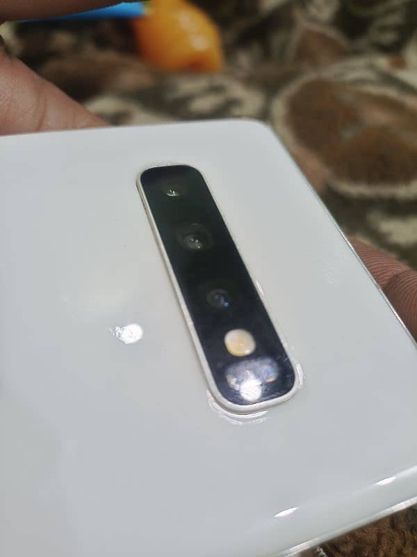 Samsung S10 Plus 1