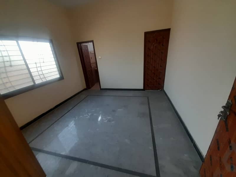 Stunning 5 Marla Double House Available For Sale In Gulshan e iqbal 25