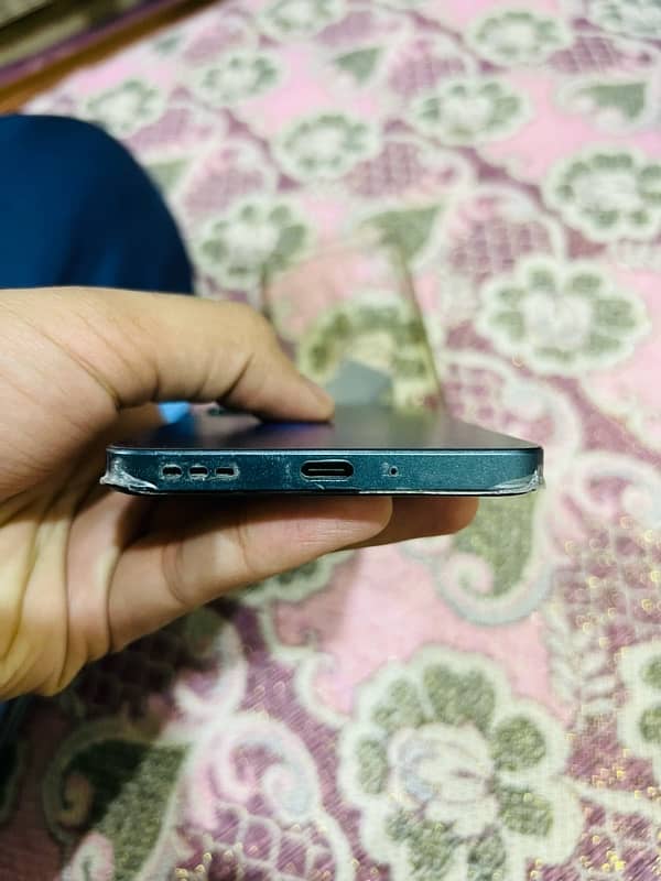 Oppo Reno 11 F 1