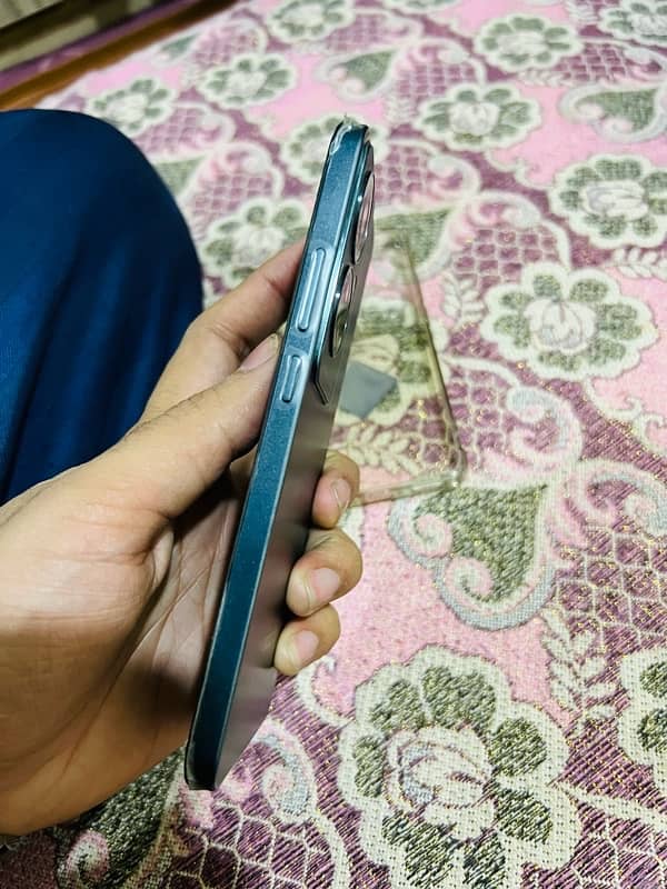 Oppo Reno 11 F 3