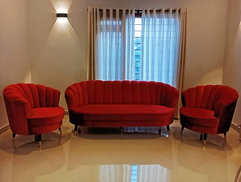 Pre-Loved Mint Condition Sofa Set (5 Seater) for Sale 0