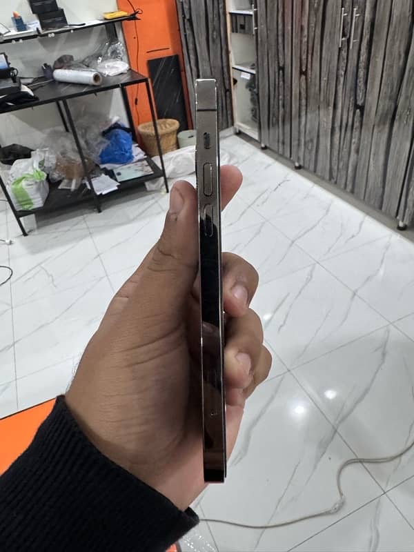 Iphone 12 Pro Non Pta FU 3