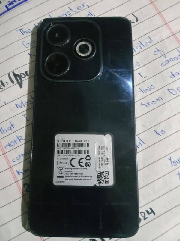 I sell my Infinix Mobile Hot 40i 8+8+256 one handed use 1