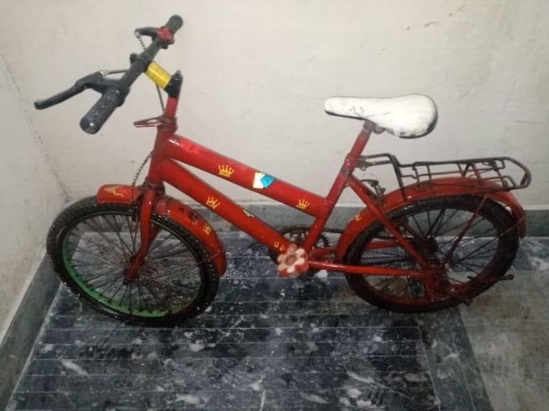 bicycle for sale rs only 5500 /Choti cycle 5000urgent sale fix price 1