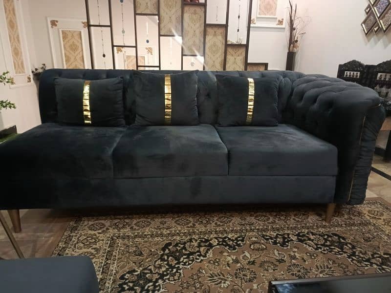 L shape sofa for urgent sale 0