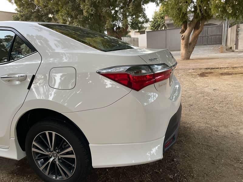 Toyota Corolla Altis Special Edition 2022 *2450km driven* 4