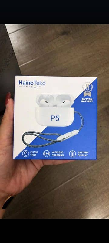 "Premium Wireless Earbuds" P5 2