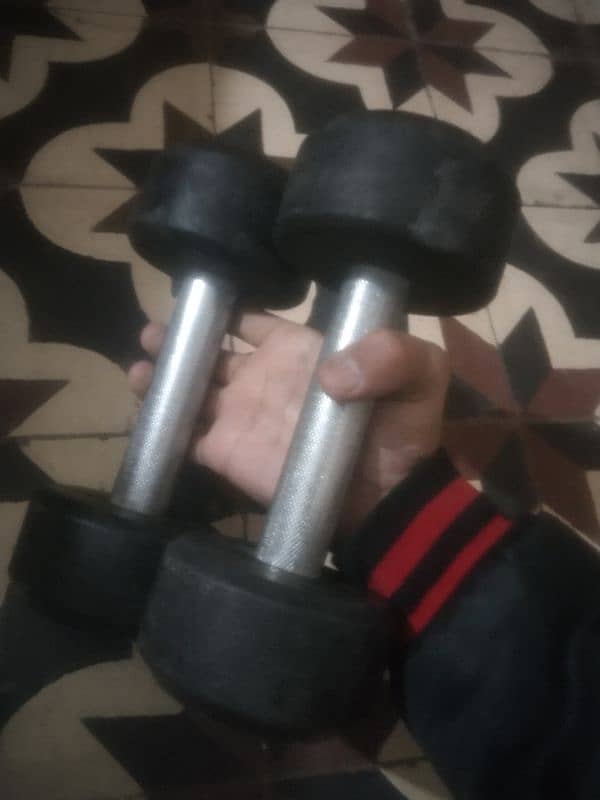 2KG DUMBBELLS 1