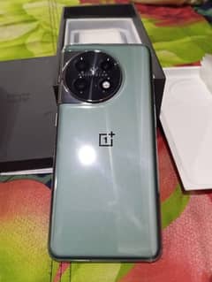 one plus 11 5g. 16/256 GB 03230374234 My whatsapp number