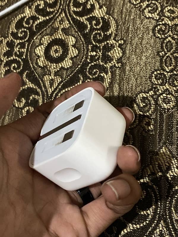 iphone ka charger 1