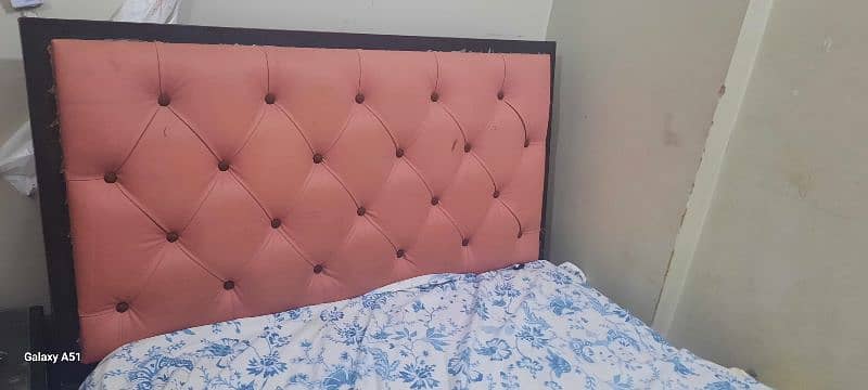 single bed 0