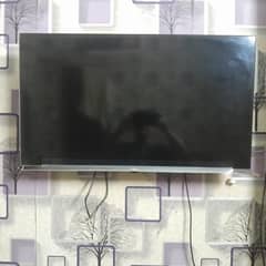 5-6 month used untouched condition ANDROID TV