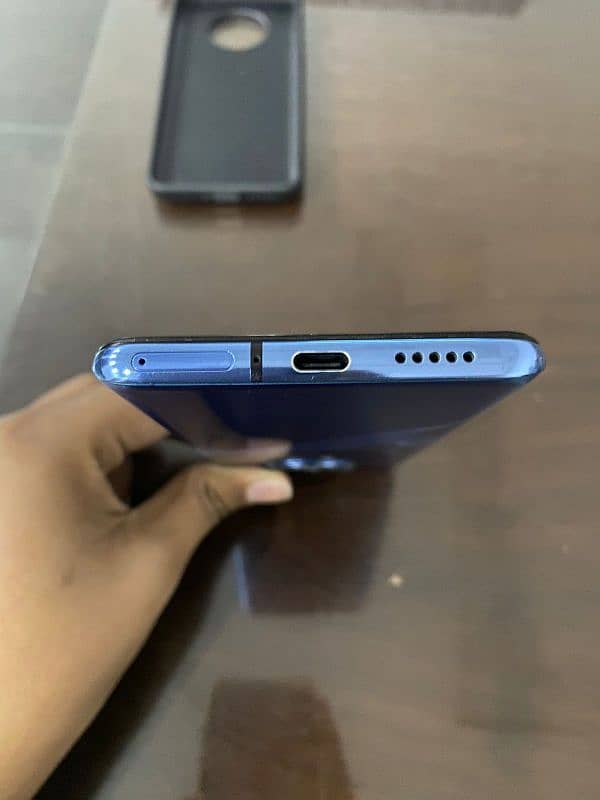 OnePlus 7t 1