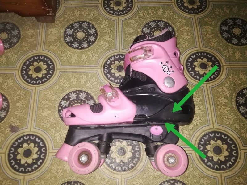 4 Wheel Skating Shoes 6