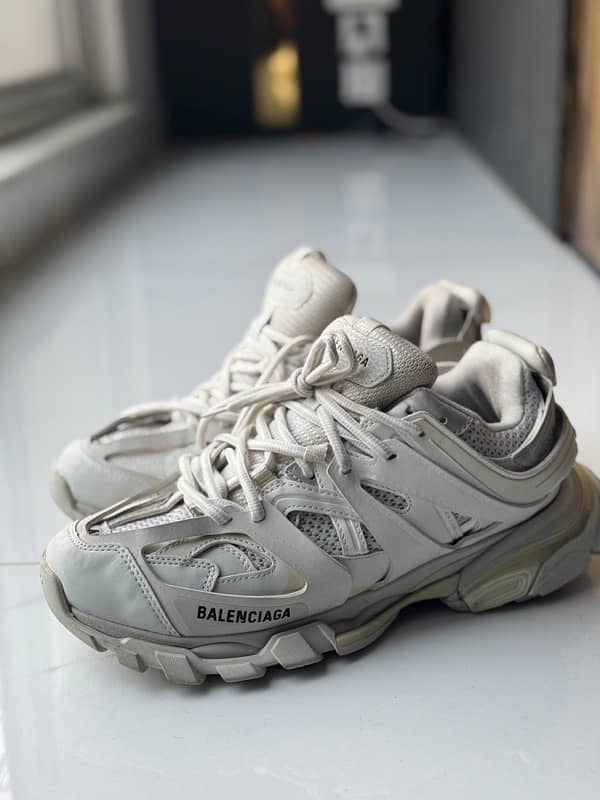 BALENCIAGA TRACK 43 SNEAKERS 0