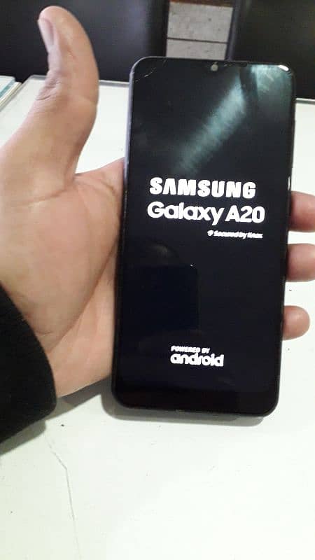 Samsung a20 5