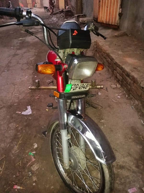 Honda CD 70 for sale 6