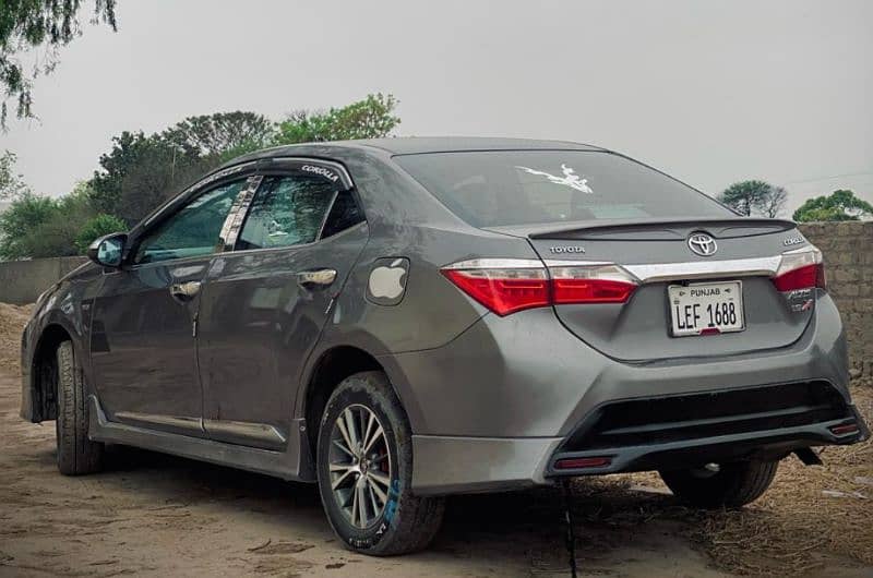 Toyota Corolla GLI 2016 4