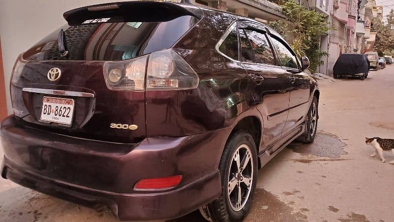 Toyota lexus Harrier 2004/08 full option 1